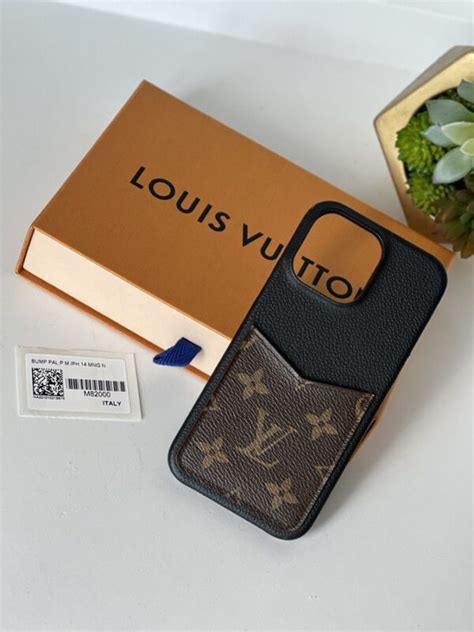 Products by Louis Vuitton: Bumper Pallas Iphone 14 Pro